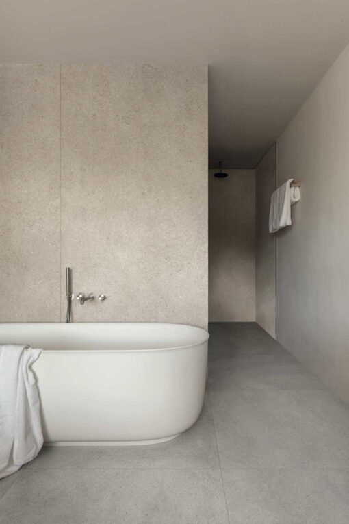 Sensi Taupe Sand paa gulv